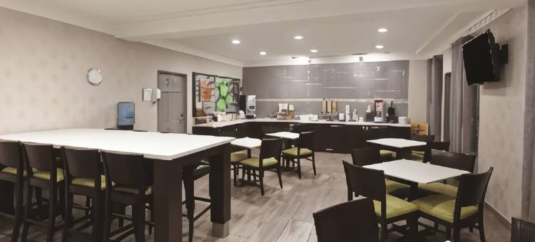 洛斯巴诺斯拉昆塔温德姆套房酒店(La Quinta Inn & Suites by Wyndham Los Banos)图片