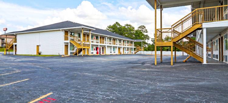 OYO经济旅馆阿什本I-75(Economy Inn by OYO Ashburn I-75)图片