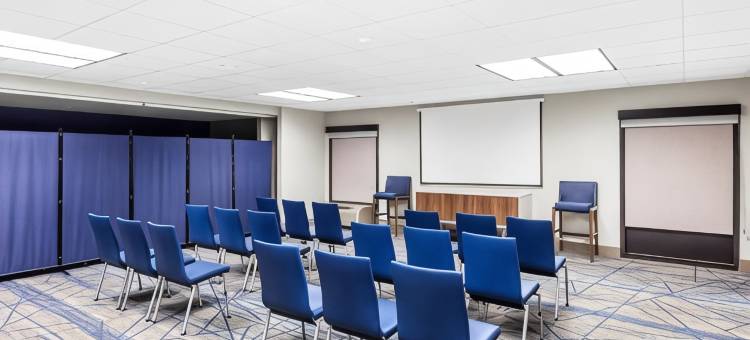 查尔斯顿-绍斯里奇智选假日酒店及套房(Holiday Inn Express & Suites Charleston-Southridge by IHG)图片