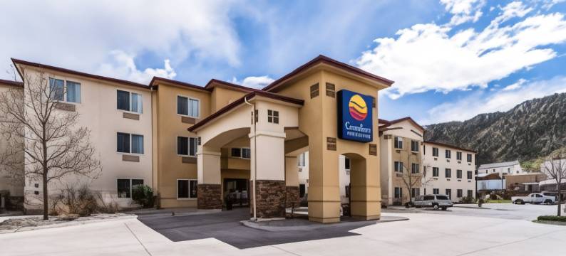 舒适套房酒店(Comfort Inn & Suites)图片