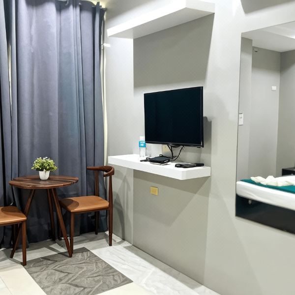 塔古姆车站附近JRJF酒店(The Jrjf Hotel Near Tagum Termina)图片