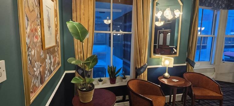 里夫林酒店酒吧和餐厅(Rivelyn Hotel Bar & Restaurant)图片