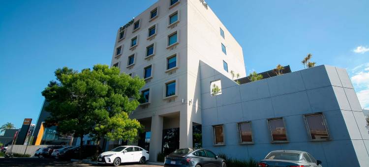 莫雷利亚图罗特尔酒店(Hotel Turotel Morelia)图片