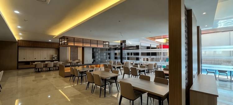 卡哈亚大酒店(Grand Cahaya Hotel Pangandaran)图片