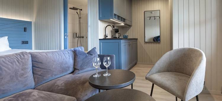 格兰布尼罗布酒店(Grønnbuene Rorbu Hotel)图片