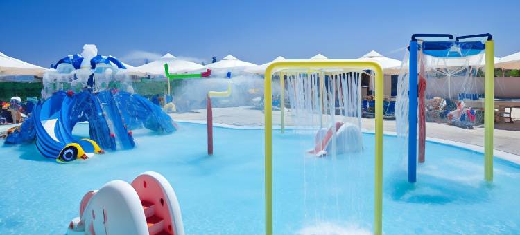 基普里奥蒂斯水上乐园酒店(Kipriotis Aqualand Hotel)图片
