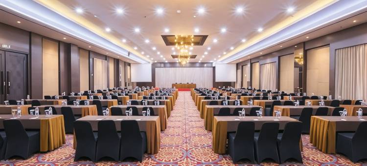 获得首映三宝垄(Gets Premiere Semarang)图片