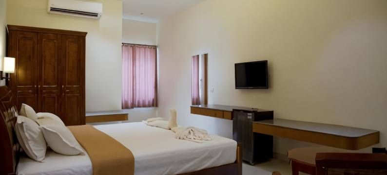 大白宫酒店(The Grand White Palace)图片