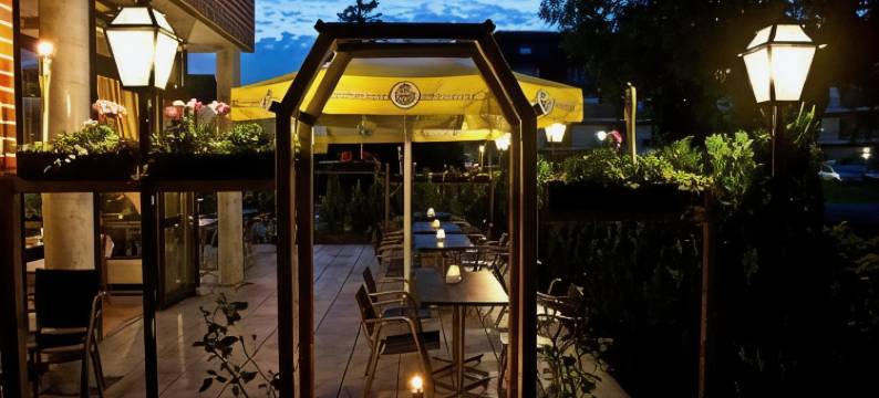 马努酒店(Hotel Manu)图片