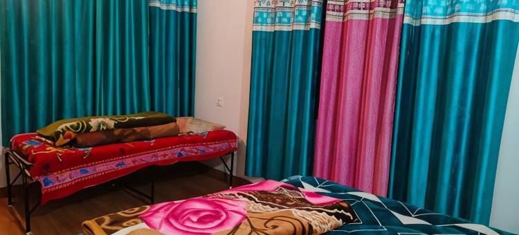 月亮咖啡馆和住宿酒店(Moon Hotel Tungnath)图片