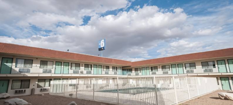 格林里弗6号汽车旅馆(Motel 6 Green River, UT)图片