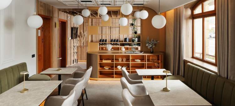 布拉索夫酒店(Hotel Brasov)图片