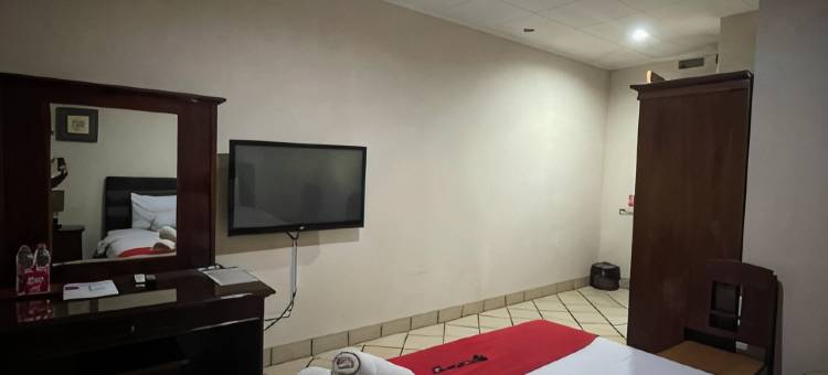 红多兹Plus酒店-近万隆天主教大学(RedDoorz Plus near Parahyangan University)图片
