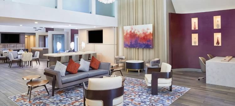 亚特兰大阿尔普哈雷塔希尔顿逸林酒店(DoubleTree by Hilton Hotel Atlanta-Alpharetta)图片