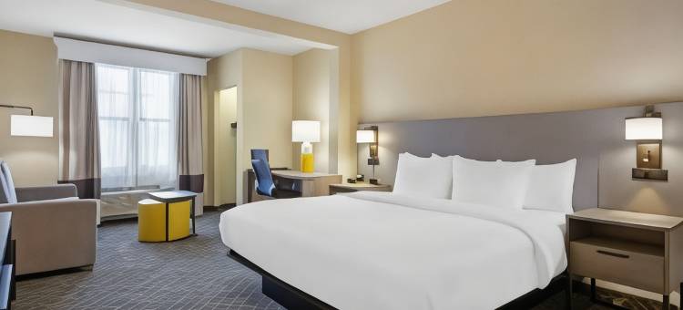 哈尼斯商场舒适套房酒店(Comfort Suites Hanes Mall)图片