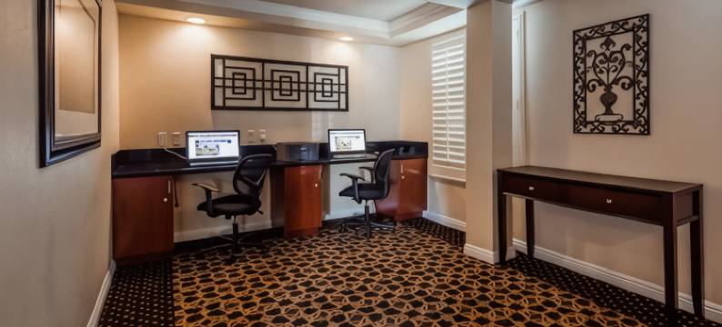 Lompoc Valley酒店和套房(Lompoc Valley Inn and Suites)图片