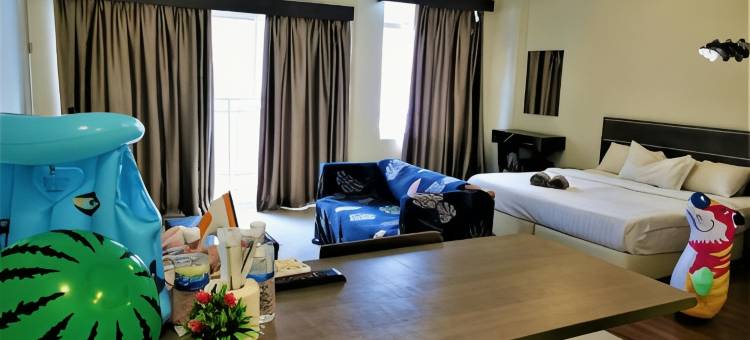 HomeStay Fhs @ Free Water Theme Park Tickets Suite图片