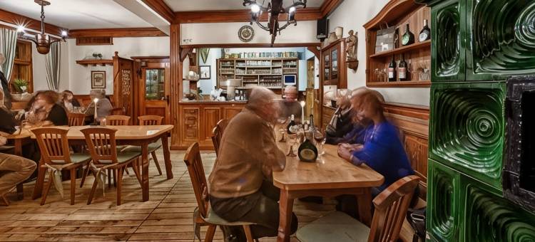 伽斯特苏微本拉姆酒店(Gasthof Zum Weißen Lamm)图片