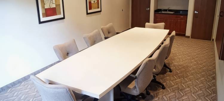 葛雷斯雷克舒适套房酒店-近利伯蒂维尔北(Comfort Suites Grayslake Near Libertyville North)图片