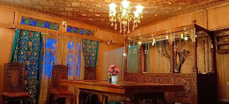 新孟买遗产屋船(New Bombay Heritage Group of HouseBoats)图片