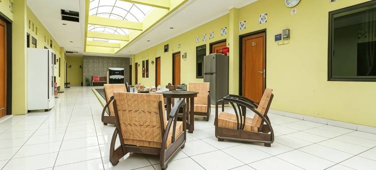 RedDoorz Syariah Near Assalaam - Ums图片