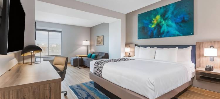 加尔维斯顿西防波堤拉昆塔温德姆套房酒店(La Quinta Inn & Suites by Wyndham Galveston West Seawall)图片