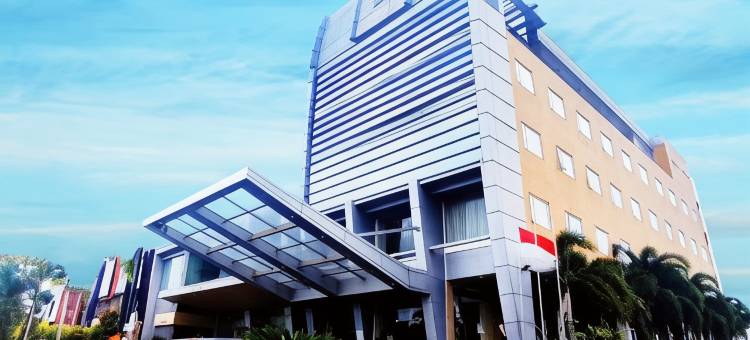 北干巴鲁阿斯诺夫皇家酒店(Royal Asnof Hotel Pekanbaru)图片