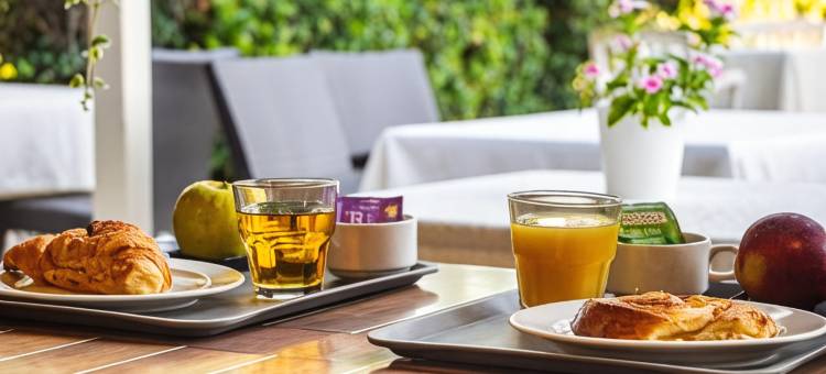 拉博姆巴蒂尔酒店(Logis Hôtel et Restaurant la Bombardière)图片