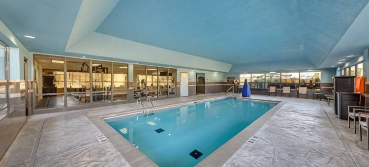 米德韦斯特城贝斯特韦斯特优质套房酒店(Best Western Plus Midwest City Inn  Suites)图片