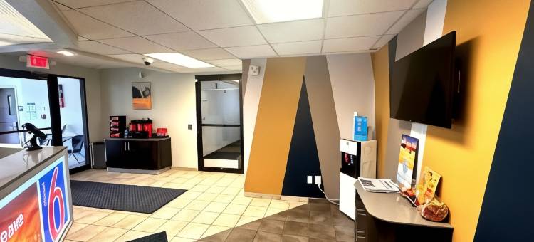 德卢斯6号汽车旅馆(Motel 6 Duluth, MN)图片