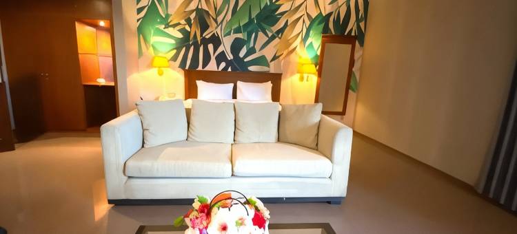 金色季节酒店(GOLDEN SEASON HOTEL)图片