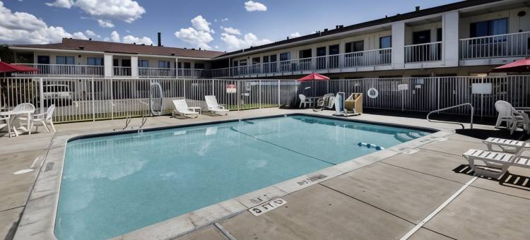 Super 8 by Wyndham Woods Cross/Salt Lake City North(Super 8 by Wyndham Woods Cross/Salt Lake City North)图片