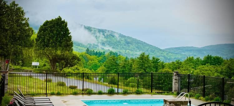 Travelodge by Wyndham Lake George NY图片