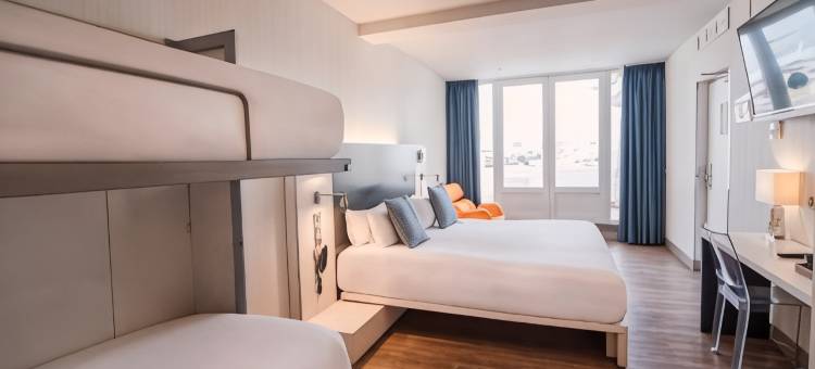 珀蒂宫卡纳莱哈斯塞维​​​​利亚酒店(Petit Palace Canalejas Sevilla)图片