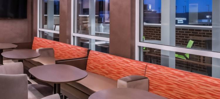 格林斯伯勒机场万豪SpringHill Suites酒店(SpringHill Suites Greensboro Airport)图片
