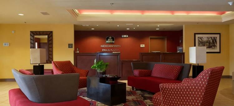 莫比尔萨拉兰北舒眠套房旅店(Sleep Inn & Suites North Mobile Saraland)图片