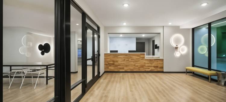 回声套房温德姆约翰逊城医疗中心延长住宿(ECHO Suites Extended Stay by Wyndham Johnson City Medical CR)图片
