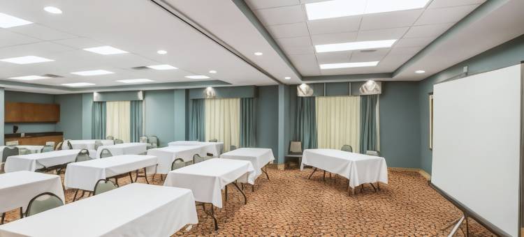 舒适套房酒店(Comfort Suites)图片