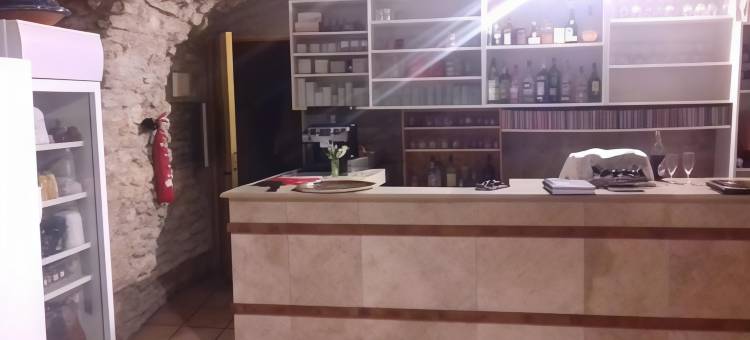 圣维克托酒店(Le Saint Victor)图片