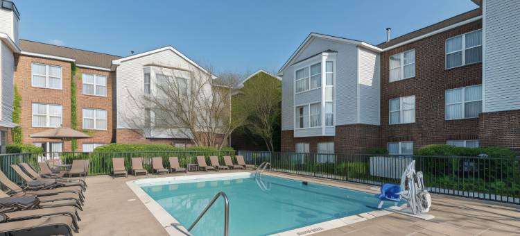 杜勒斯机场万枫套房酒店(Fairfield Inn & Suites at Dulles Airport)图片