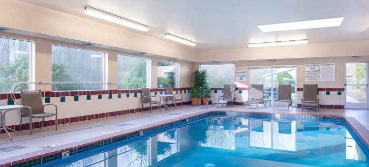 智选假日套房酒店伯灵顿(Holiday Inn Express & Suites Burlington)图片