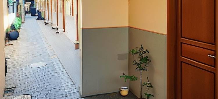 O酒店普里英达清真民宿-近朱安达国际机场(Hotel O Homestay Puri Indah SyariahNearBandara Internasional Juanda)图片