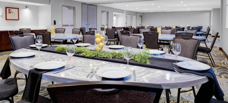 博尔德布鲁姆菲尔德因特拉肯万枫套房酒店(Fairfield Inn & Suites Boulder Broomfield/Interlocken)图片