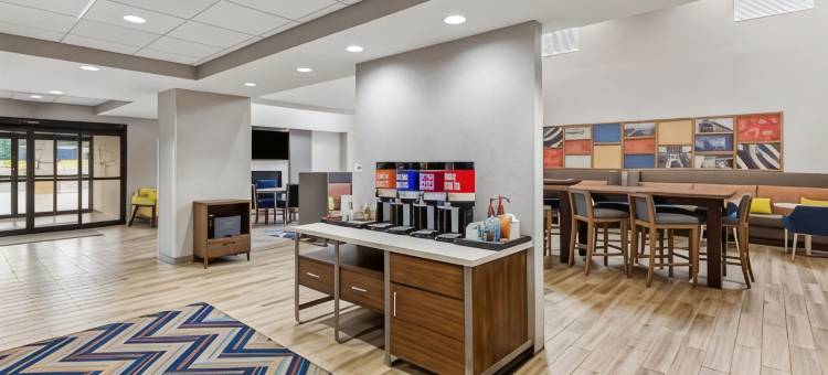 格罗夫城欢朋套房酒店(Hampton Inn & Suites Grove City)图片