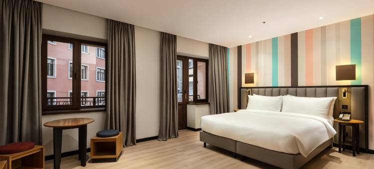 塔什干的华美达安可酒店(Ramada Encore by Wyndham Tashkent)图片