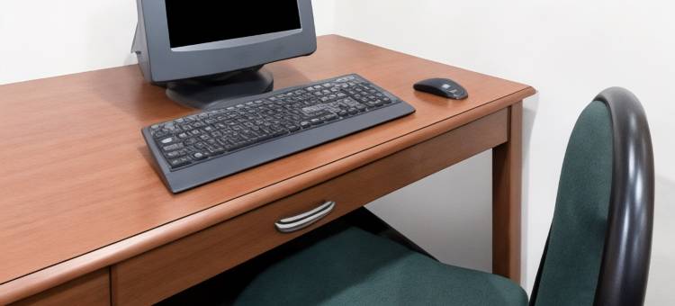 克劳福兹维尔骑士酒店(Knights Inn Crawfordsville)图片