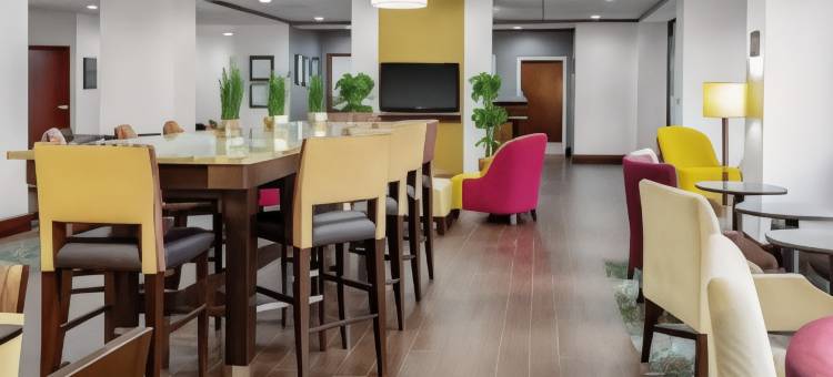 亚特兰大费尔本欢朋酒店(Hampton Inn Atlanta-Fairburn)图片