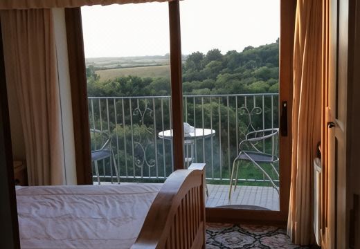 Orchard Manor Hotel Overview