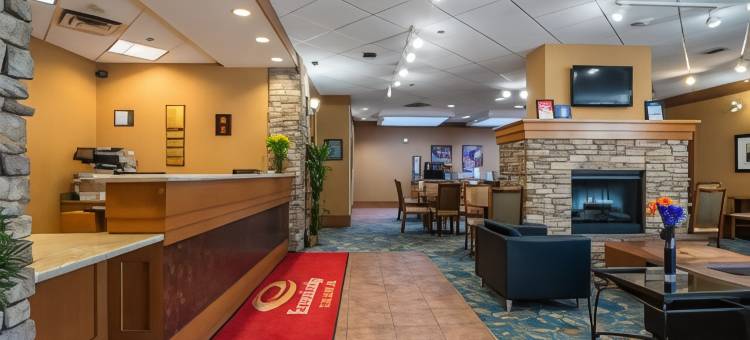 伊克诺旅馆套房- 大学(Econo Lodge Inn & Suites University)图片