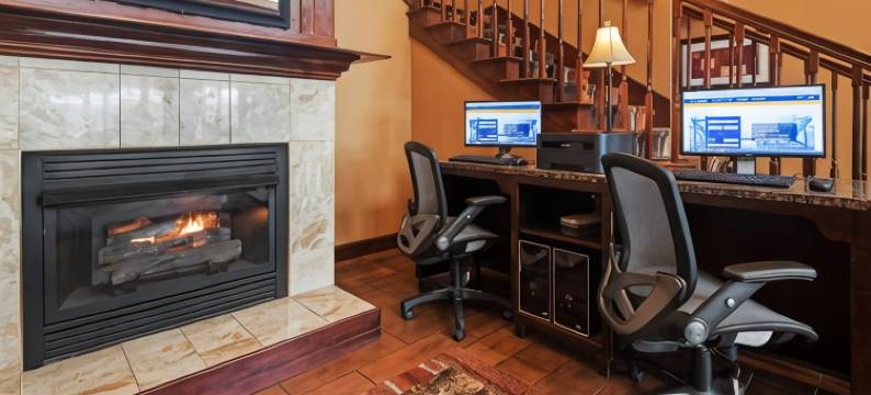 韦恩堡北部贝斯特韦斯特优质套房酒店(Best Western Plus Fort Wayne Inn  Suites North)图片